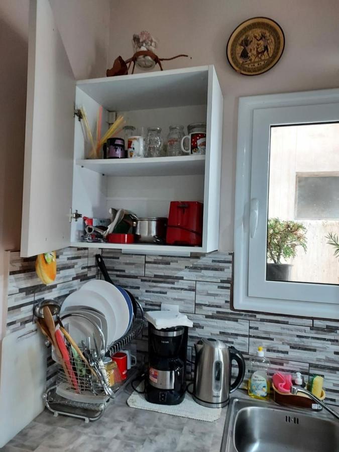 Ferienwohnung 7 Stars Near Metro Athen Exterior foto